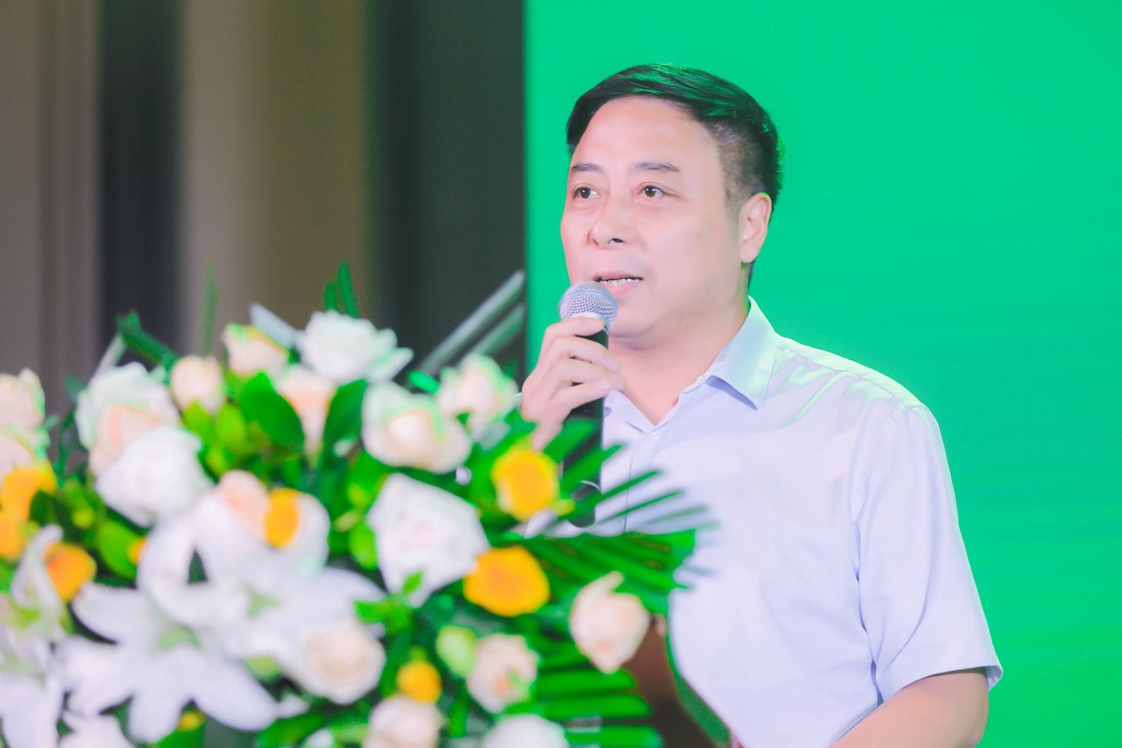 张学谦表示,在产品布局上,双沟强调"做高结构,做强品牌,做大销量"