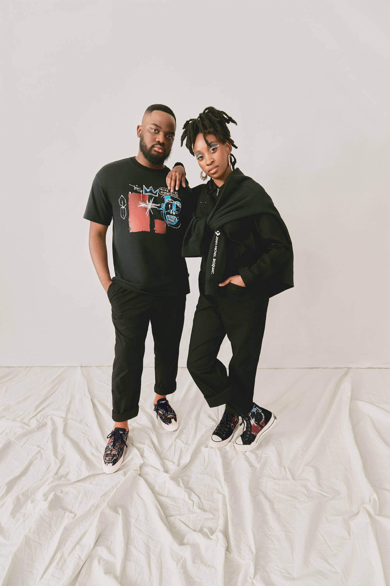 标志性|CONVERSE发布与传奇涂鸦艺术家Basquiat全新合作系列 潮酷涂鸦艺术 为经典加冕