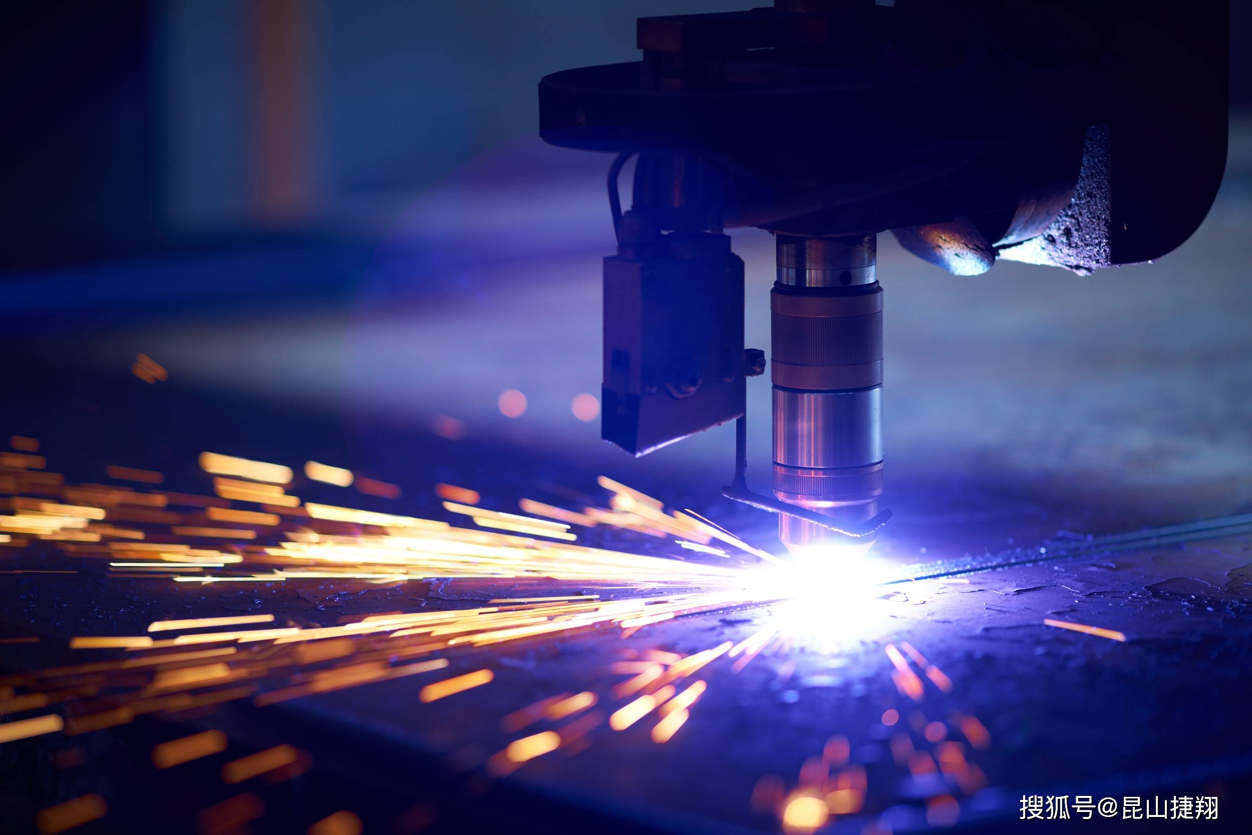 钣金加工常用的表面处理方法