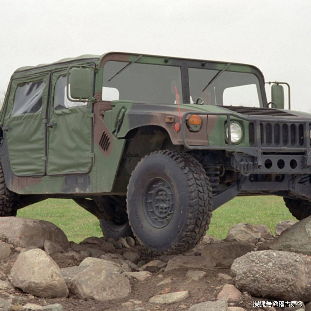 悍馬軍用越野車戰地全能王裝備數量最多的軍用車