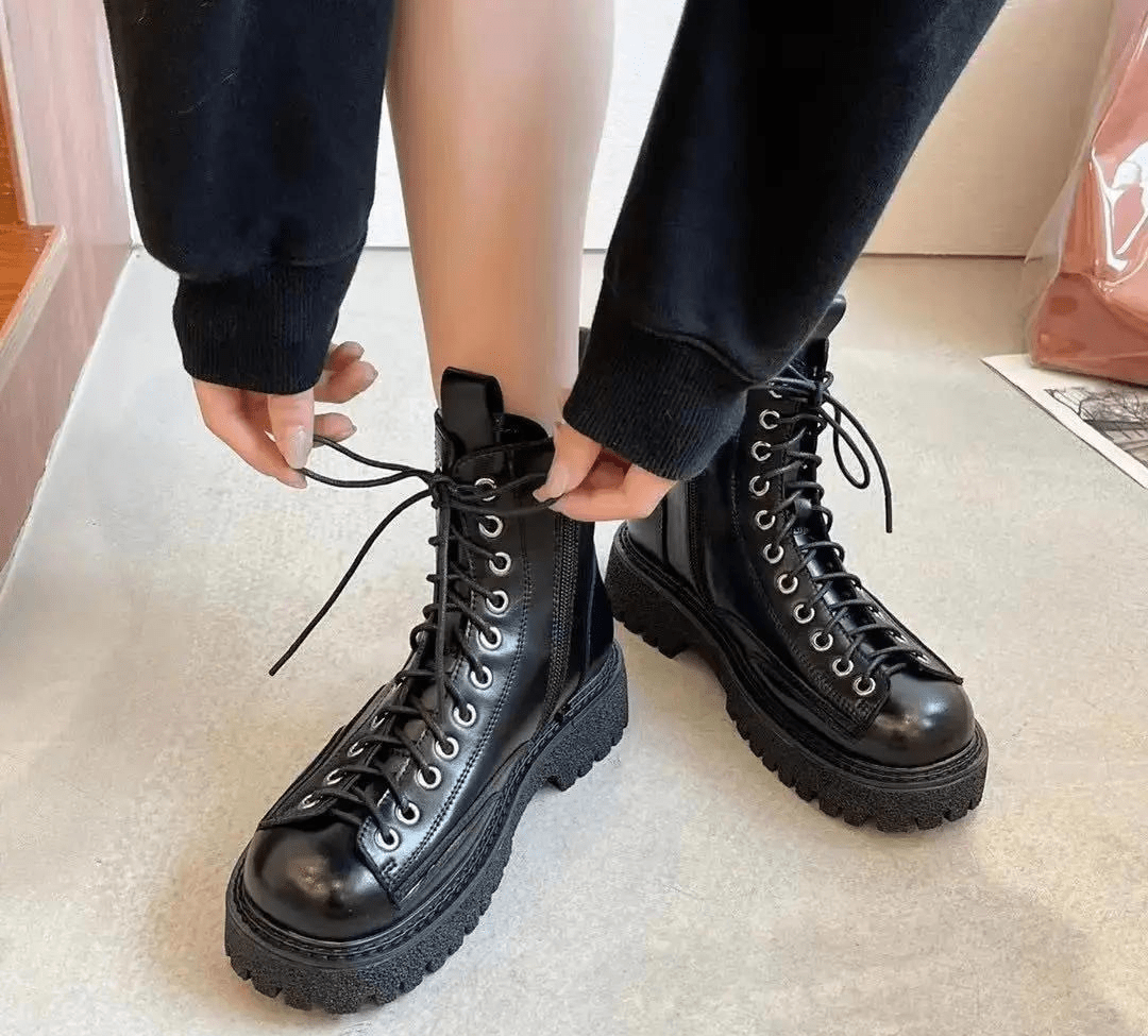 slom|Cog·slom可色｜时髦女孩都在穿的秋冬鞋子清单