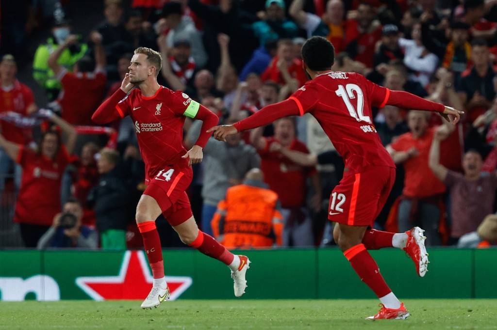 2122赛季欧冠小组赛b组首轮利物浦32ac米兰