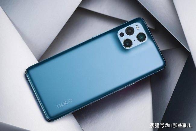 配置|预算不超过6000元 这几款安卓手机不比iPhone 13差 哪款更合适？