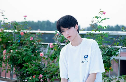 时代少年团刘耀文16岁生日发文鼓励自己不断进步_天都