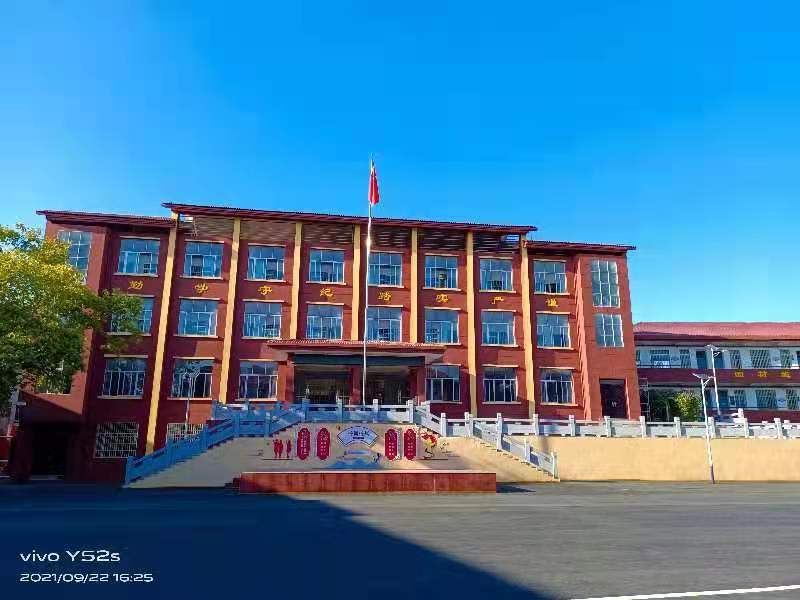 鹰潭市余江区平定中学校园改建换新颜