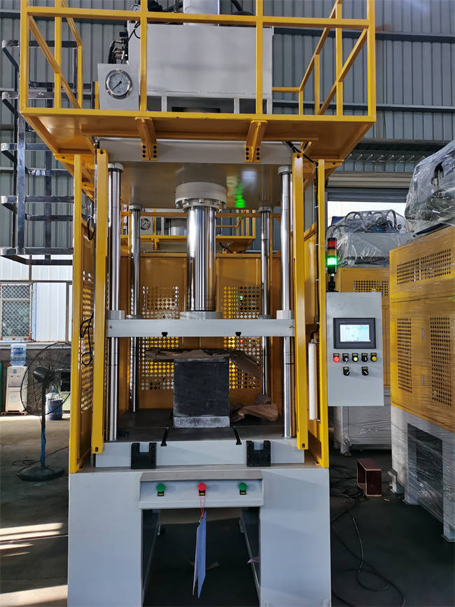 50t精密四柱数控液压机结构图