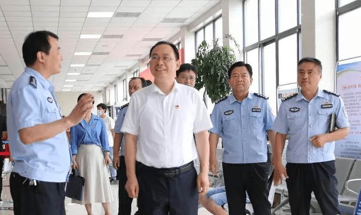 商城县委常委政法委书记高东同志到县公安局调研指导工作