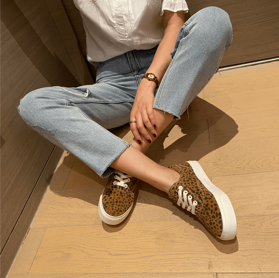 生活 通勤女孩的万能穿搭指南，豹纹低帮平底鞋可以这么搭配