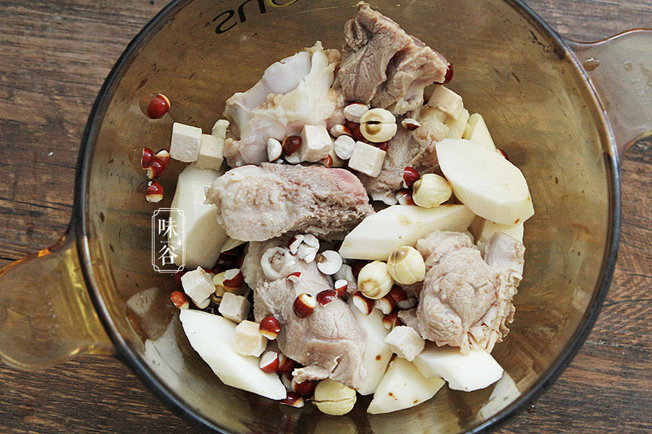 秋天多給孩子喝這湯，一周燉兩次，孩子吃飯香身體棒，不懂真虧了 熱愛美食 第7张