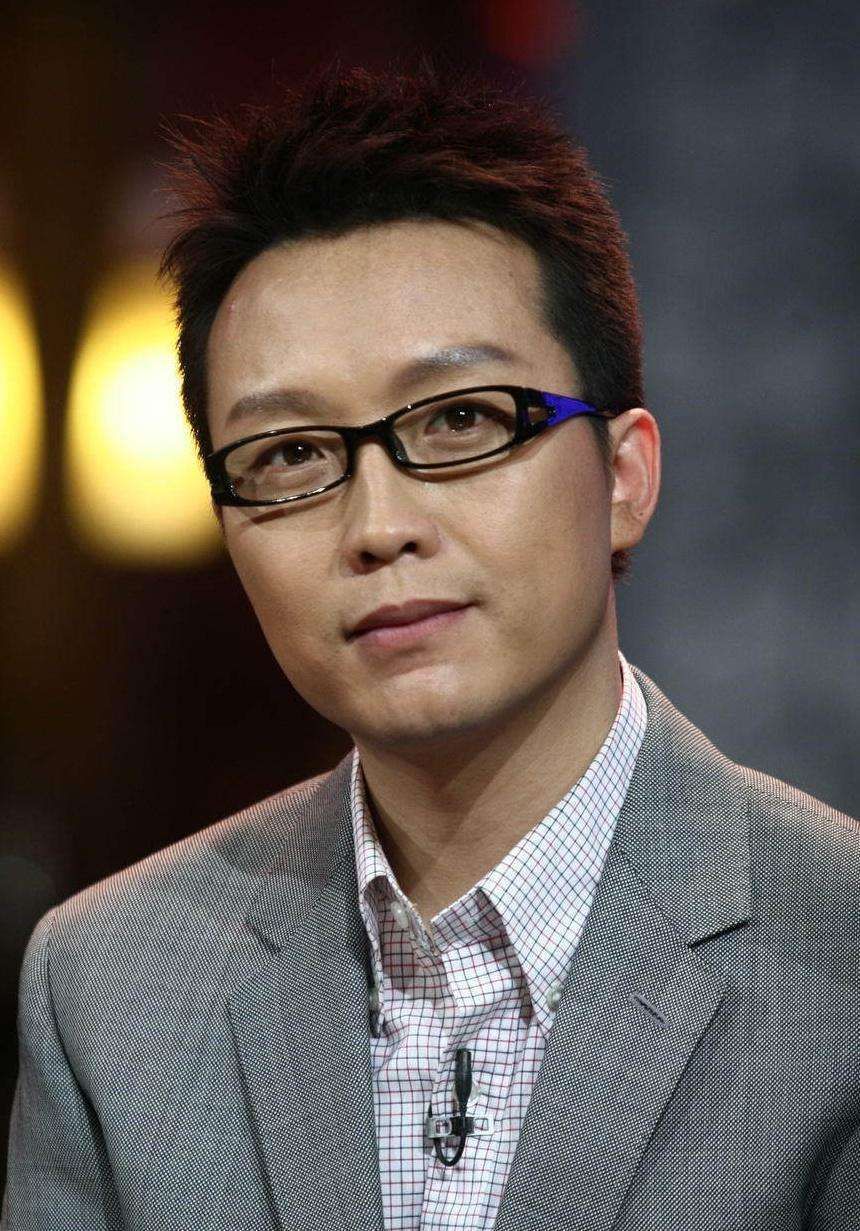 反串演员 李玉刚 经典照片集锦-搜狐大视野-搜狐新闻