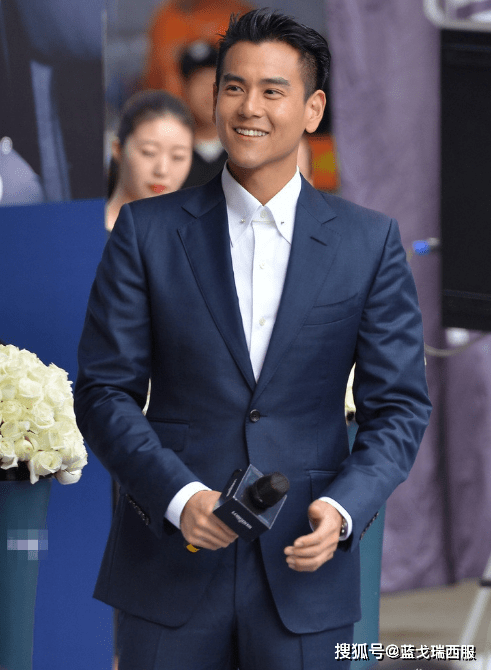 盘点十个穿西服最具魅力的男明星,过来看下有没有你的偶像_西装