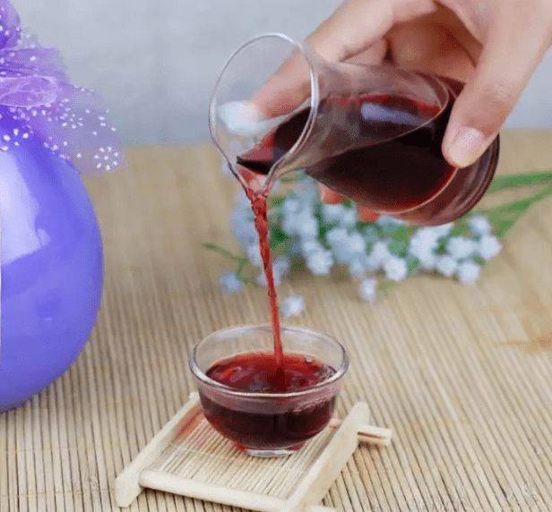 細菌|桑葚酒可以放多久？桑葚果酒放置兩年還能喝嗎？答案告知你