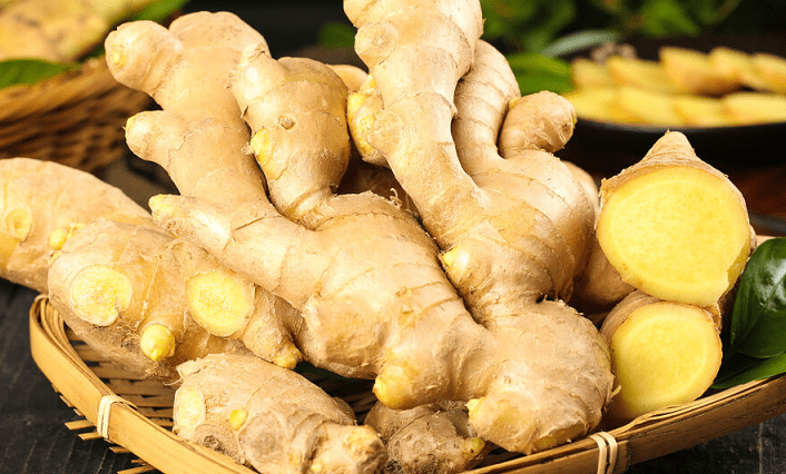 生姜|肝不好可以吃海鲜吗?肝脏科医生提醒:要想养肝,这4种食物最好少吃