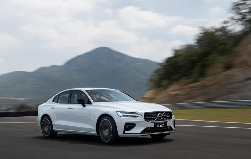 沃尔沃s60 t8 e驱混动,来自北欧绅士的激情