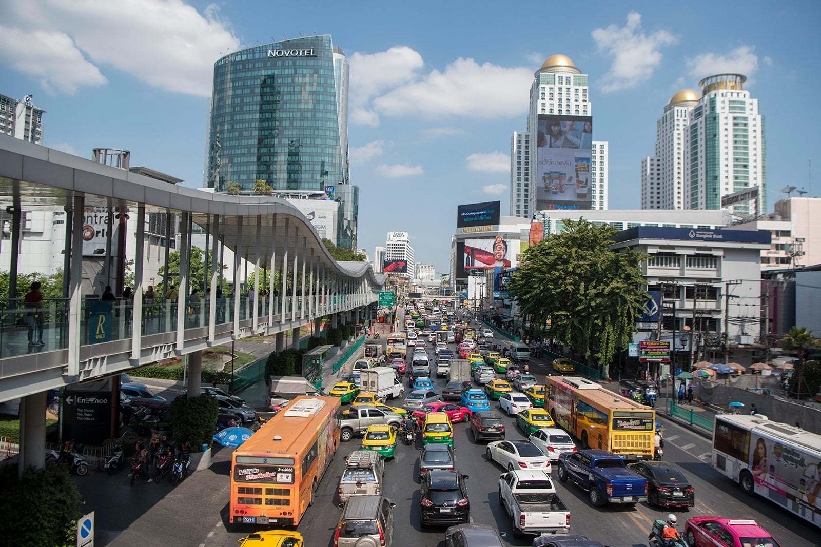 东南亚资讯 | 泰国: 中央银行临时性房贷措施料带来300亿交易额