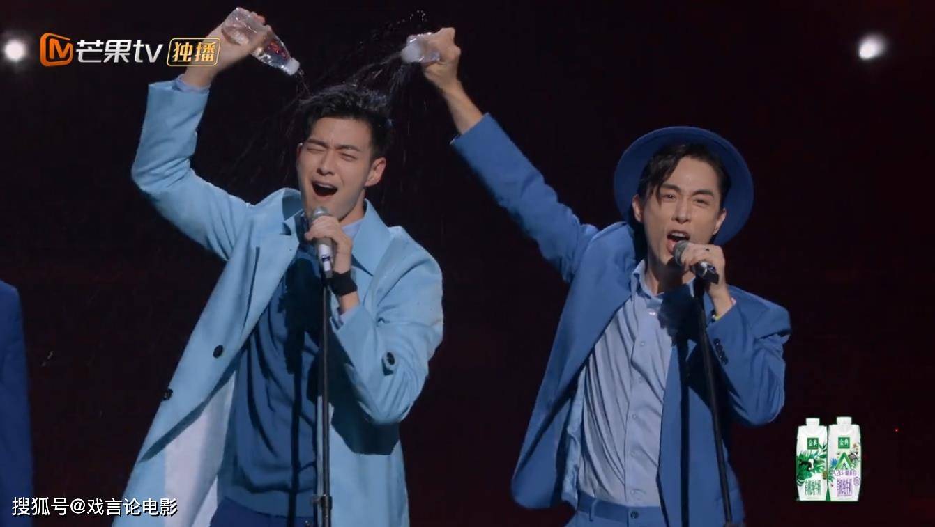 张晋|《披荆斩棘的哥哥》阵营答谢秀，陈小春化身空乘，大跳无价之姐！