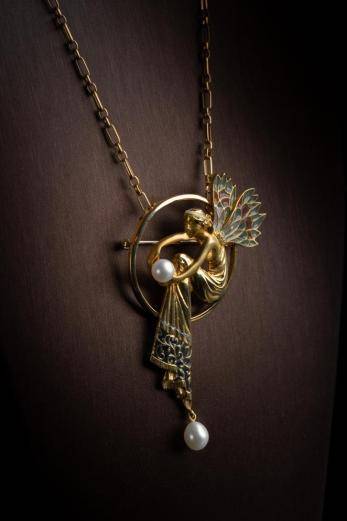 人文赏古董珠宝领略欧洲历史人文 品酒茶感受中西方文化碰撞