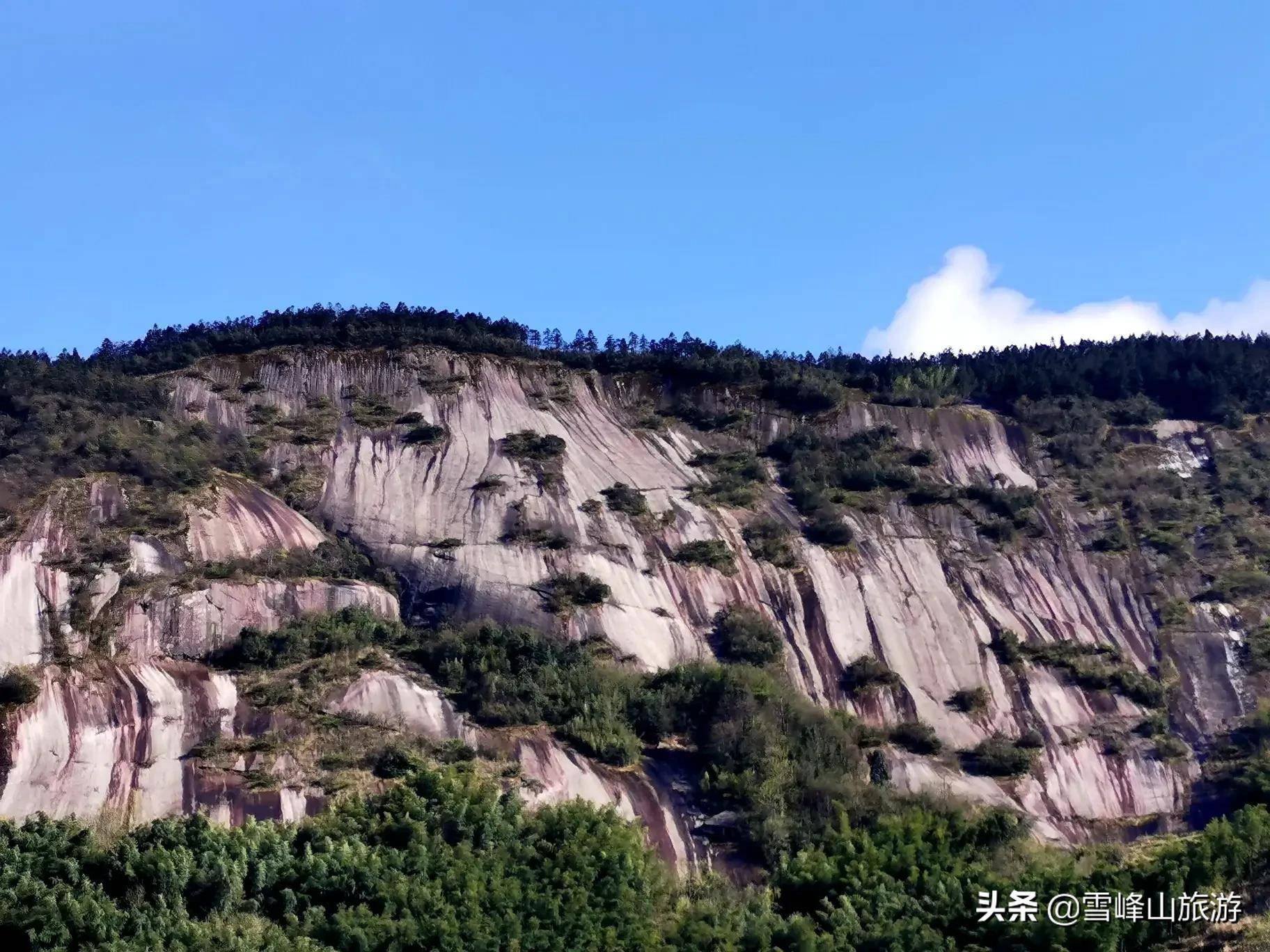 神奇壮美的大托石瀑