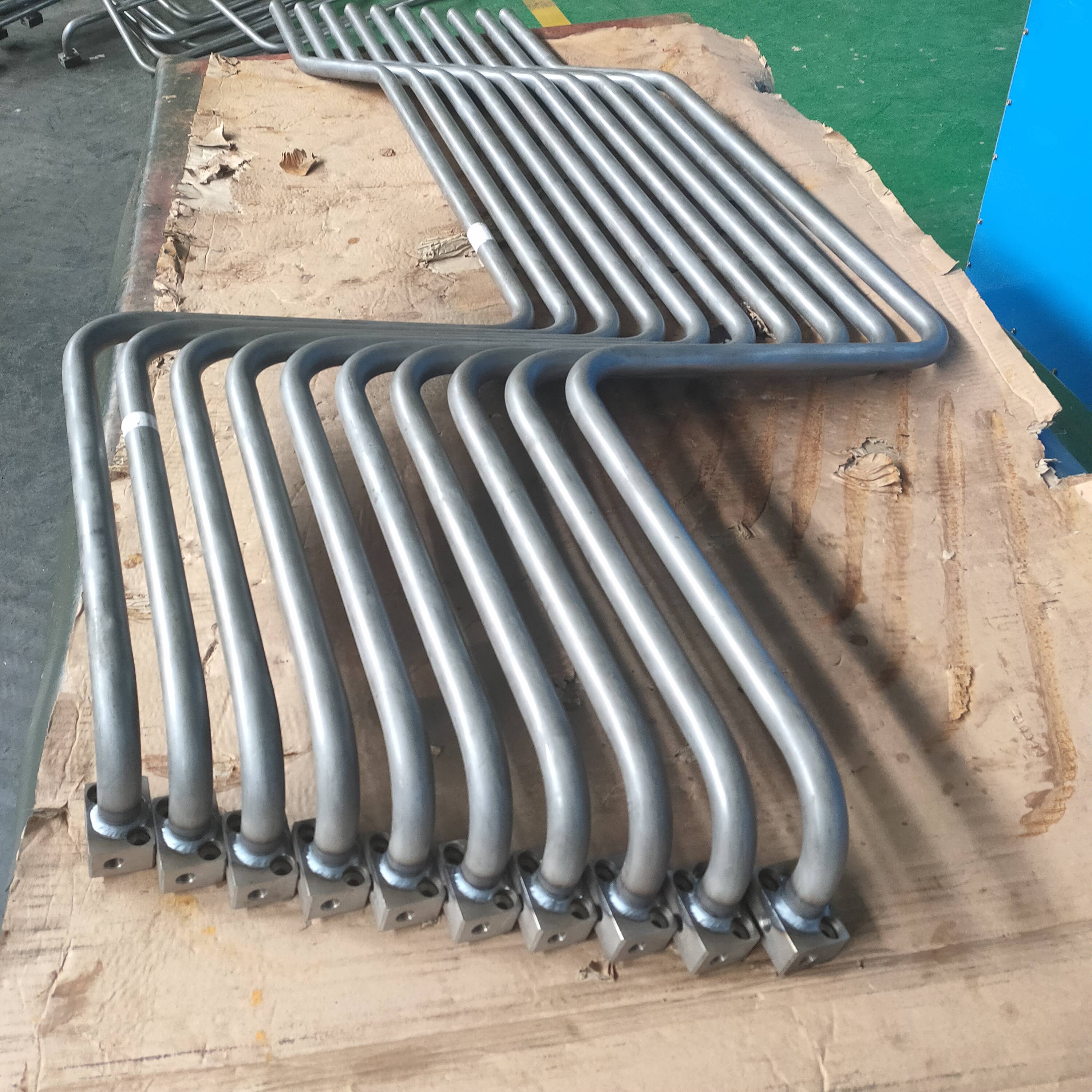 液压弯管加工@河北润盛液弯管加工@液压弯管加工生产厂家_钢管