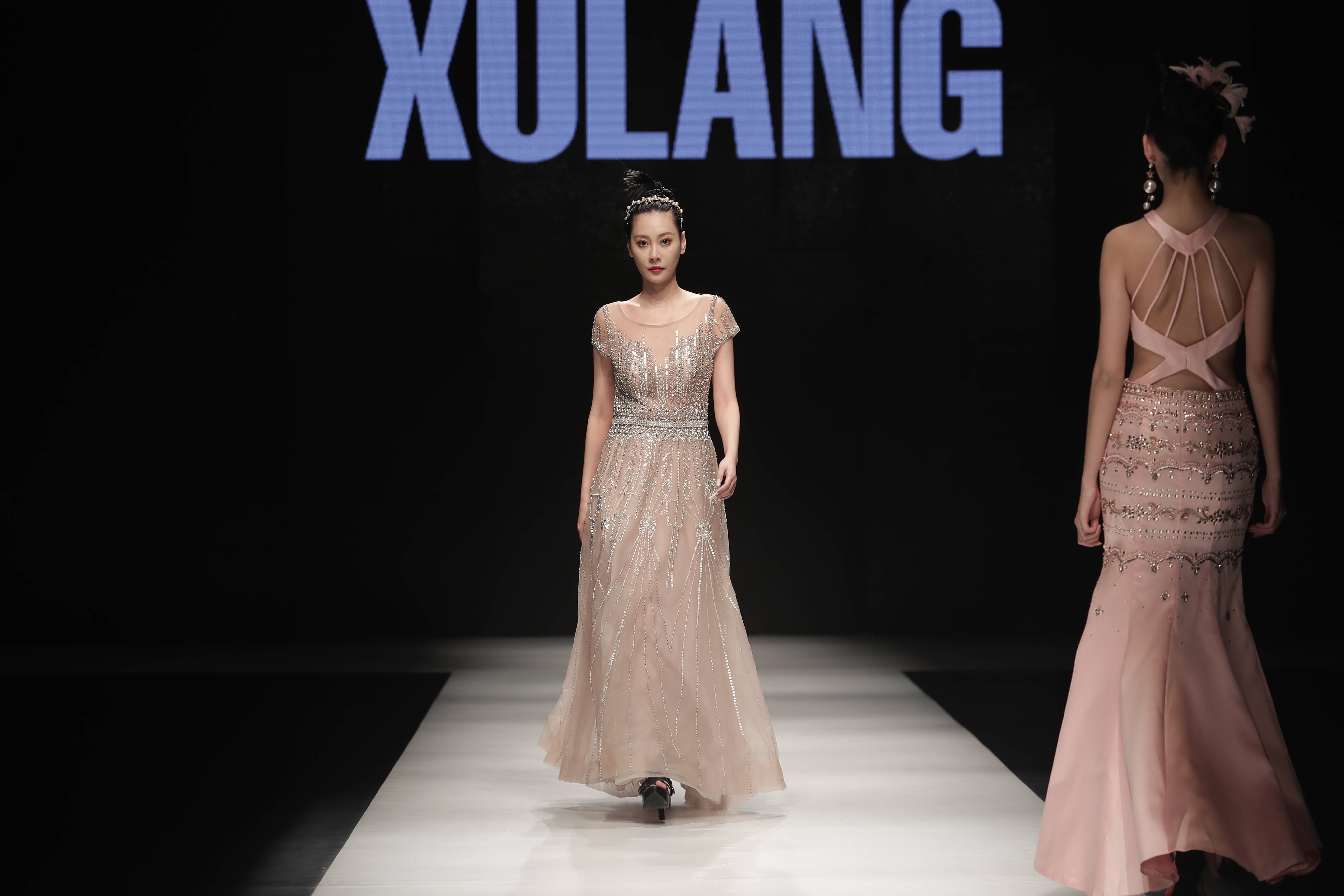 鉴赏 XULANG 2021时装周 礼服鉴赏