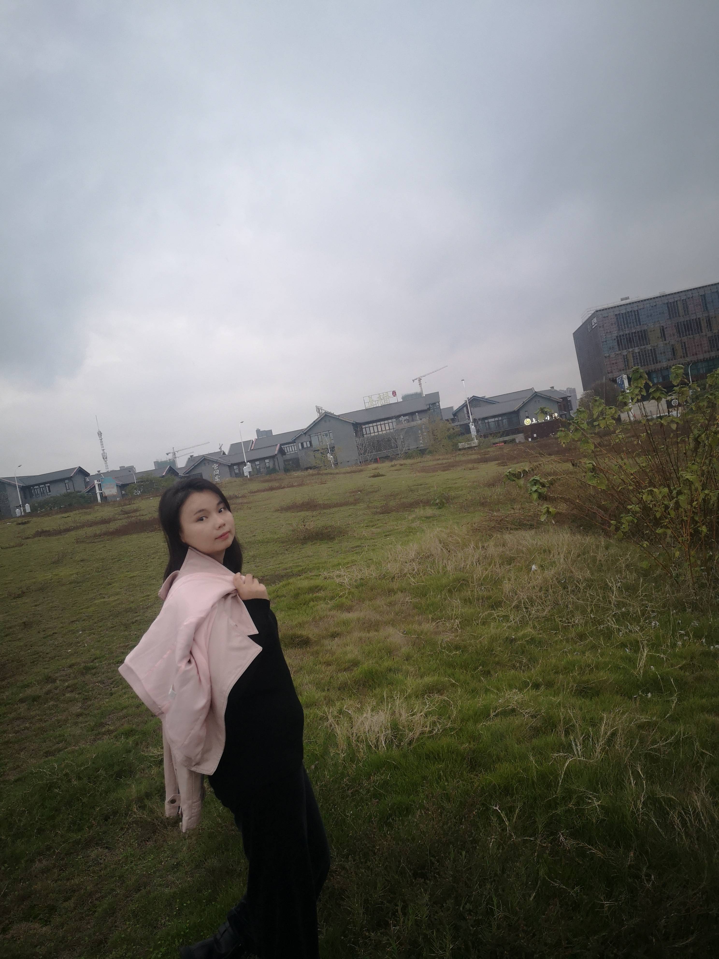 王亚奇老师照片