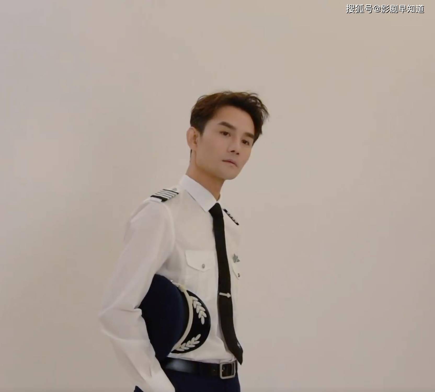 向风而|《向风而行》官宣演员阵容,王凯谭松韵主演,男女主都带资进组