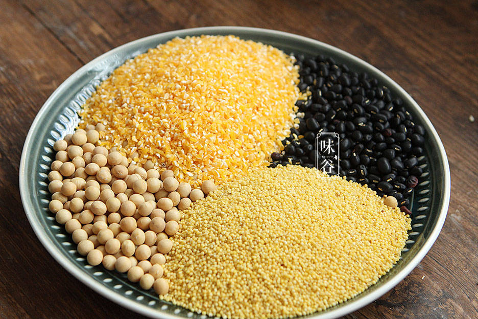 食材|早餐吃粗粮更健康，这4种粗粮做成窝窝头，营养翻倍，真省事