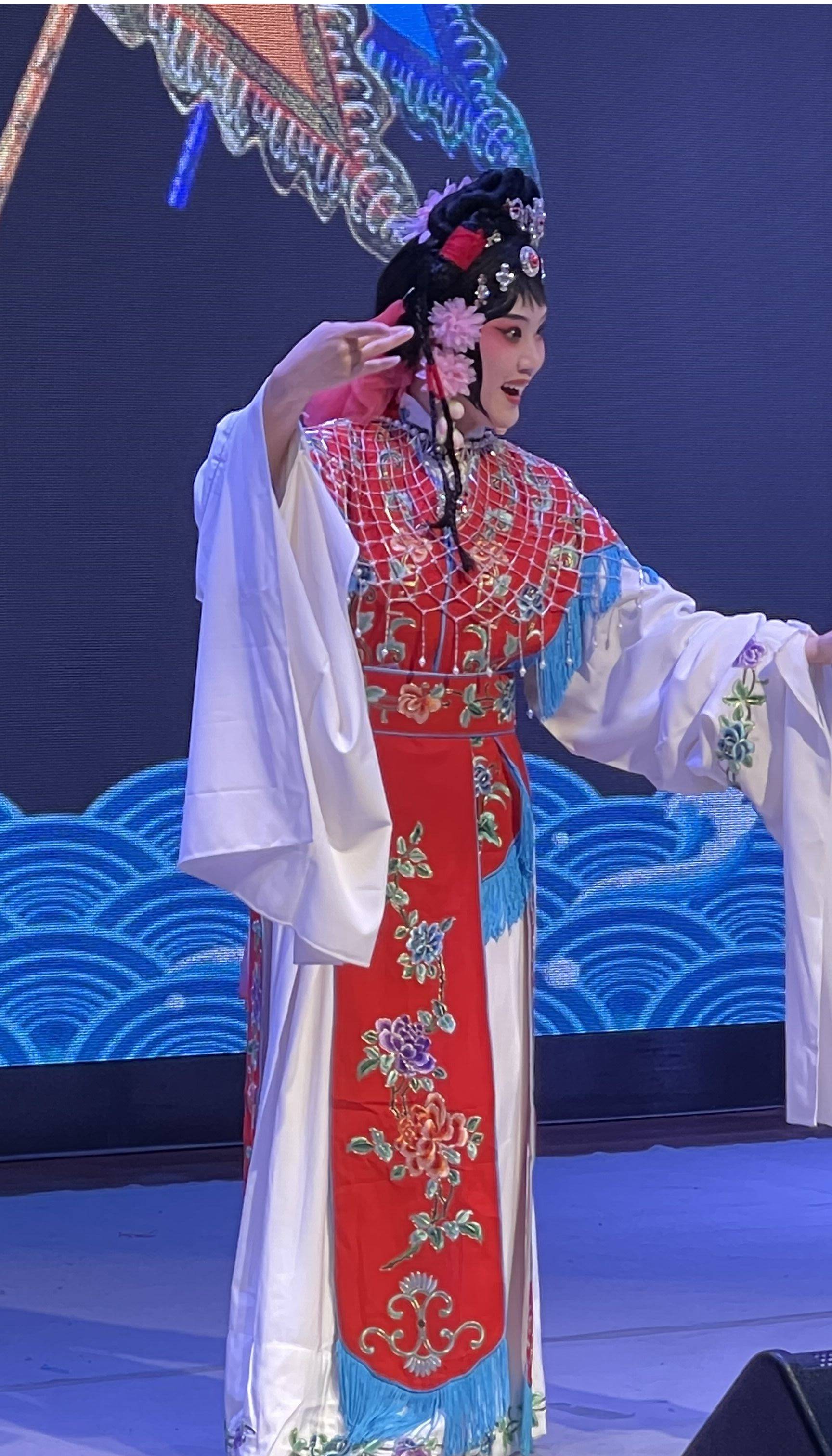 为什么古时富二代会爱上戏子