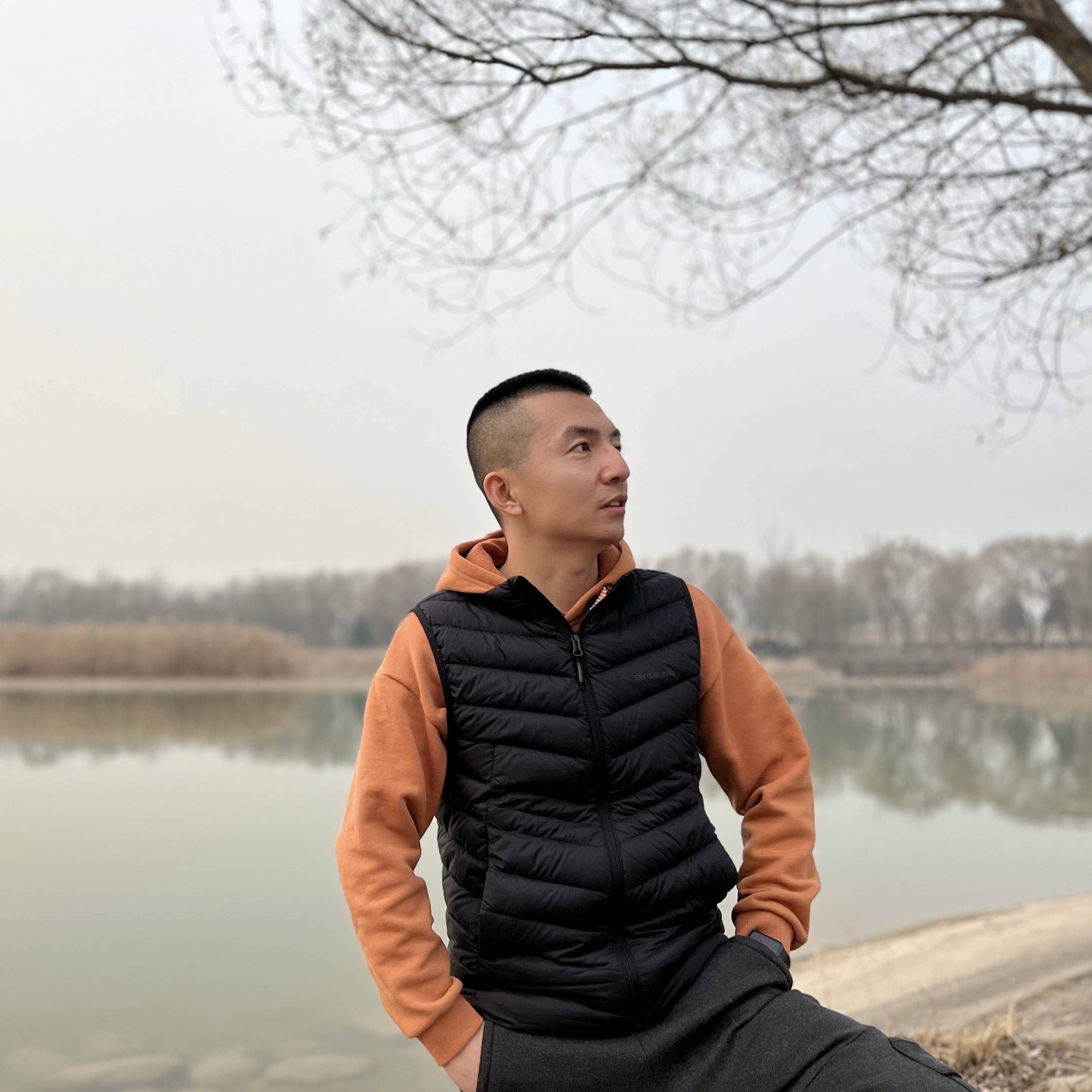 冬日 冬日穿搭，如何在保暖的同时兼容颜值？SENSELEAD带你探索秘境。