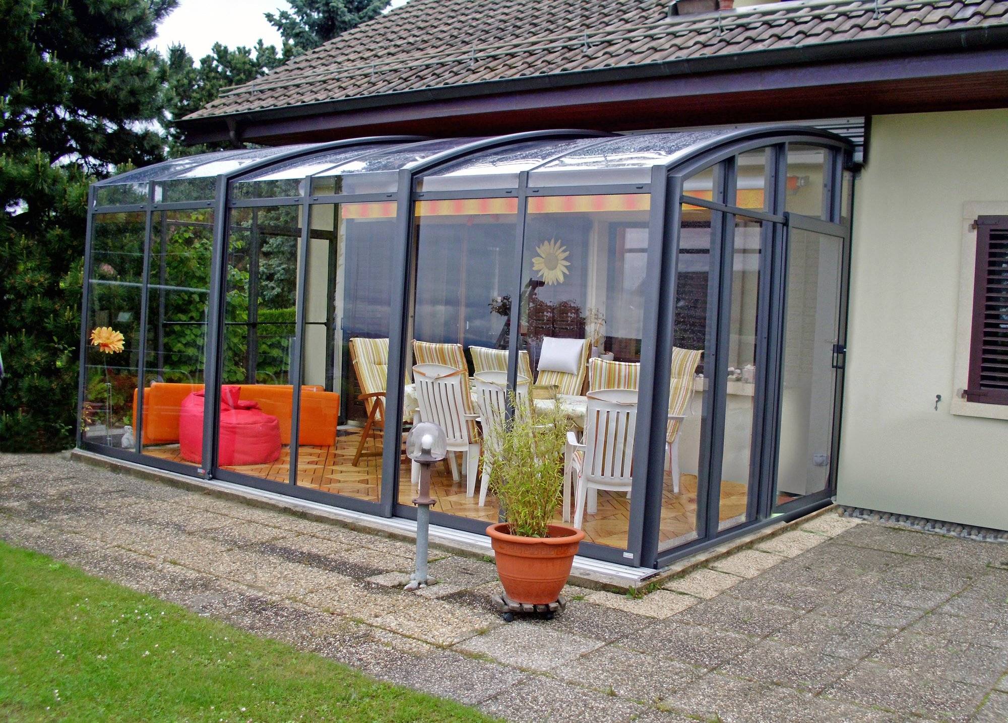 露台休闲空间怎样设计不违建告诉你为什么一定要选移动阳光房