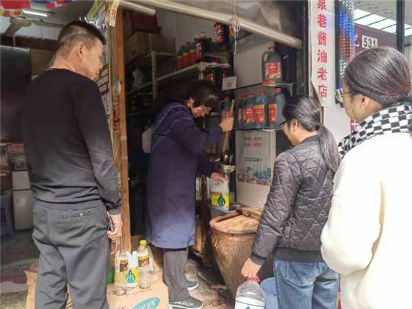 温州鹿城：林琼婕和她的绿色健康“酱油