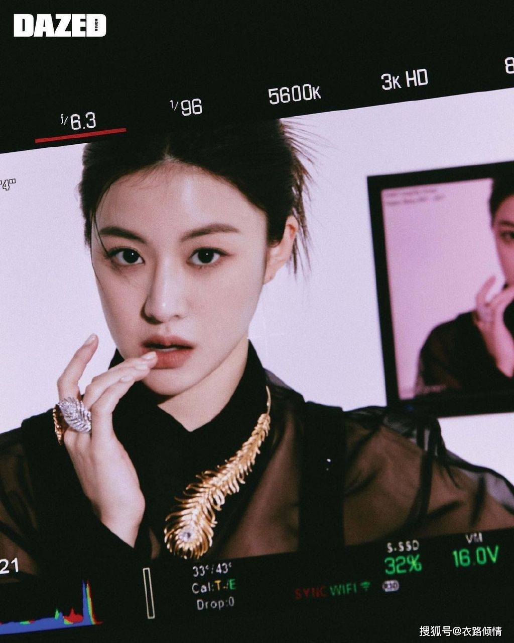 韩国小全智贤高允真《dazed》杂志12月刊别册封面_mok_公司_大片