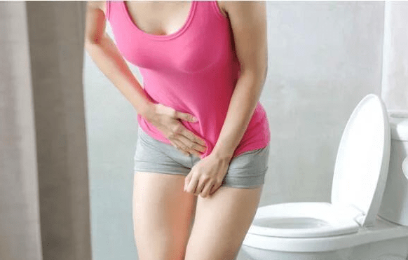 症状|糖尿病患者身体出现这6大症状，李爱国主任提醒可能是糖尿病肾病来了，别忽视!