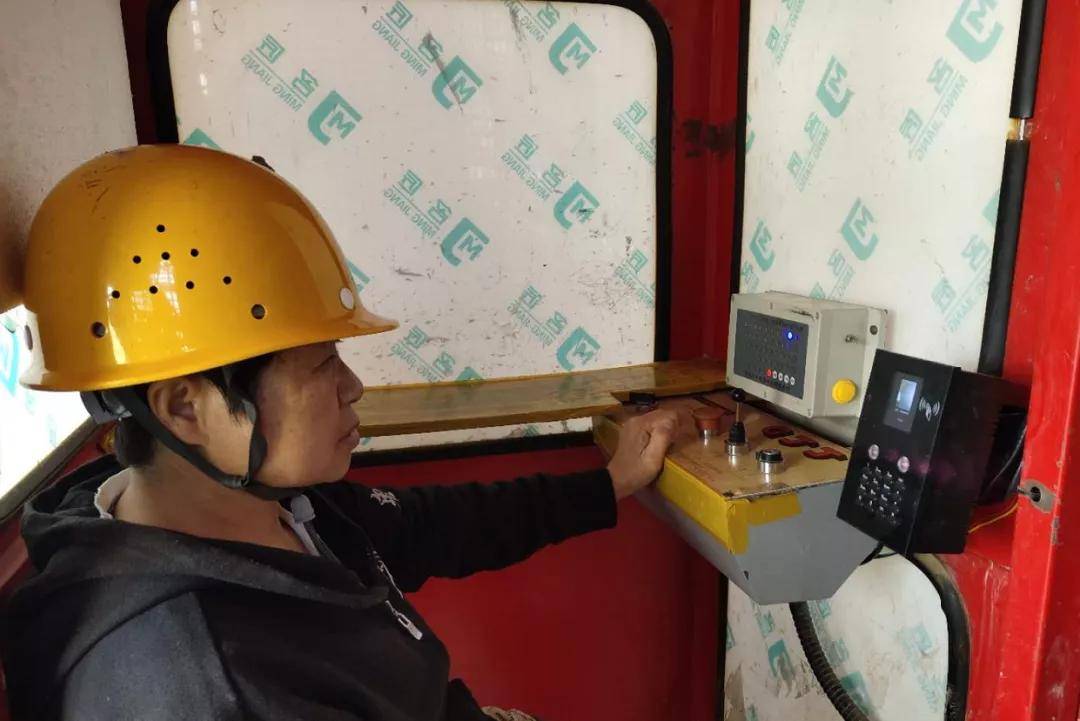 升降机智能安全监测系统预警防范保障工地施工安全