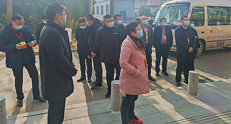 泰州市人大领导调研指导文峰社区_民族_家园_臧大存