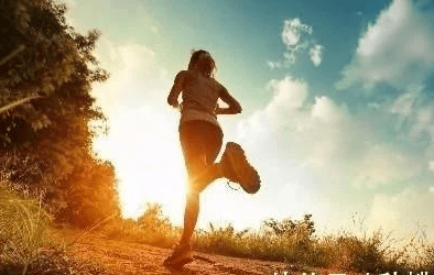 肾脏|李爱国主任分享：糖尿病，会出现“1降1白3多”的提示，做好3件事，血糖慢慢降