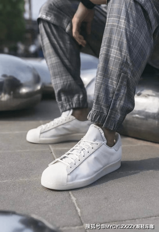 Chan陈奕迅Eason Chan x Adidas三叶草 Originals Superstar 贝壳头 FX8116