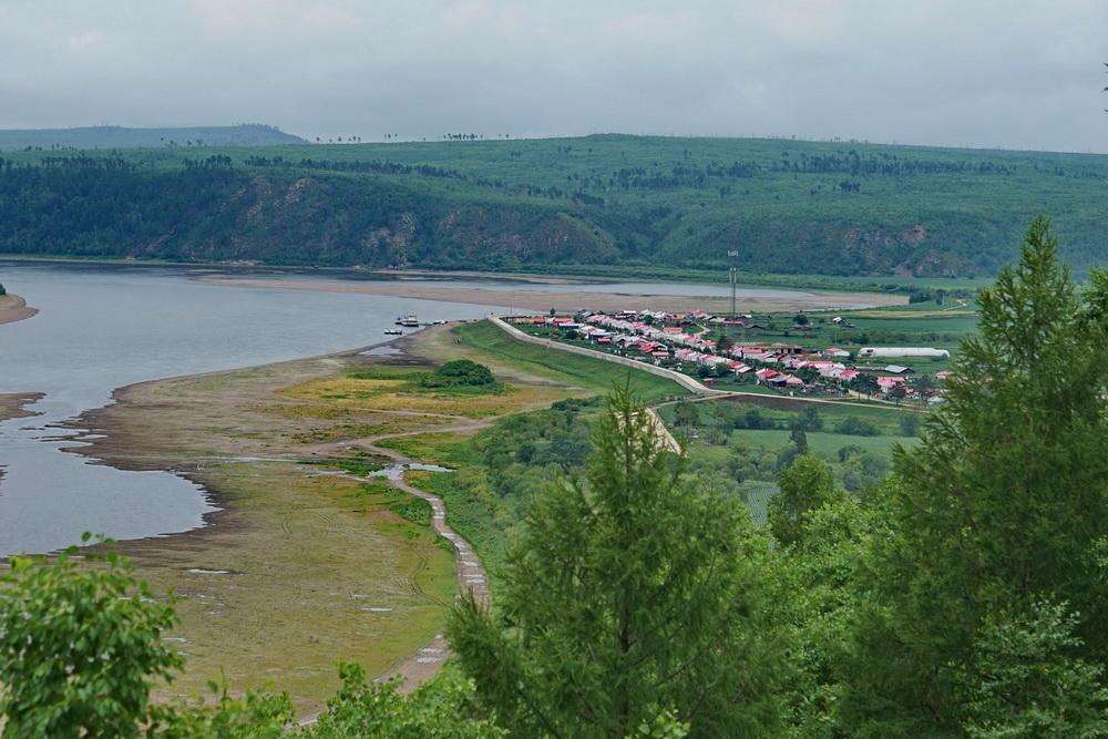 呼玛县吴八老岛联