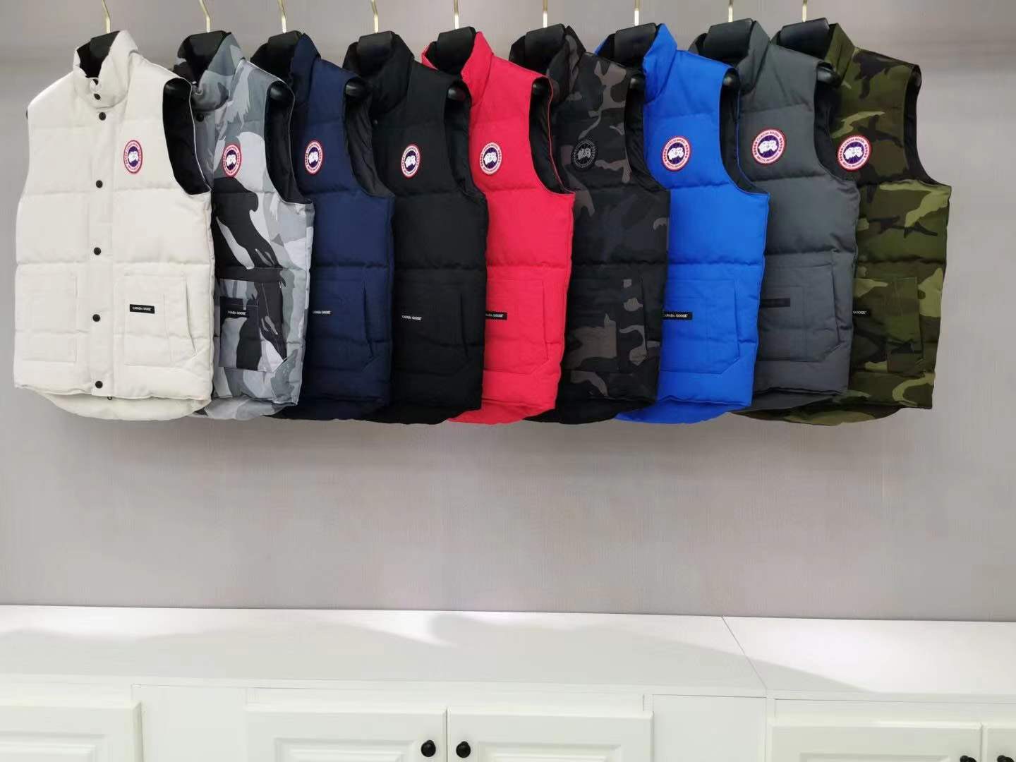 Canada goose hotsell dhgate airport