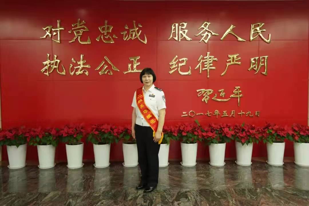 她,就是2021年全国公安系统二级英雄模范称号获得者——东城区看守所