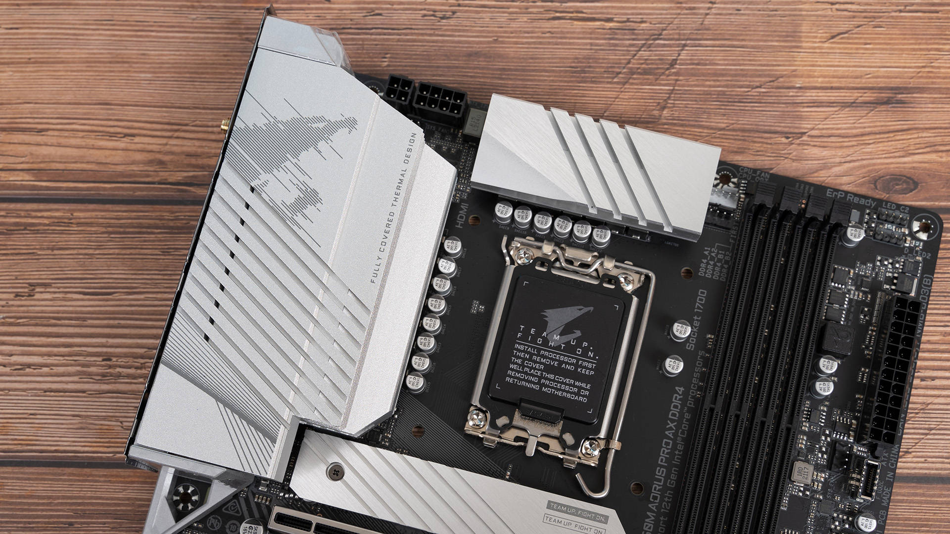 pin|技嘉雪雕B660M AORUS PRO AX DDR4开箱测试，搭配带K十二代酷睿也无压力！