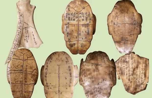 清华大学拍下战国文物，由此揭开甲骨文百年谜团，难怪没找到夏朝