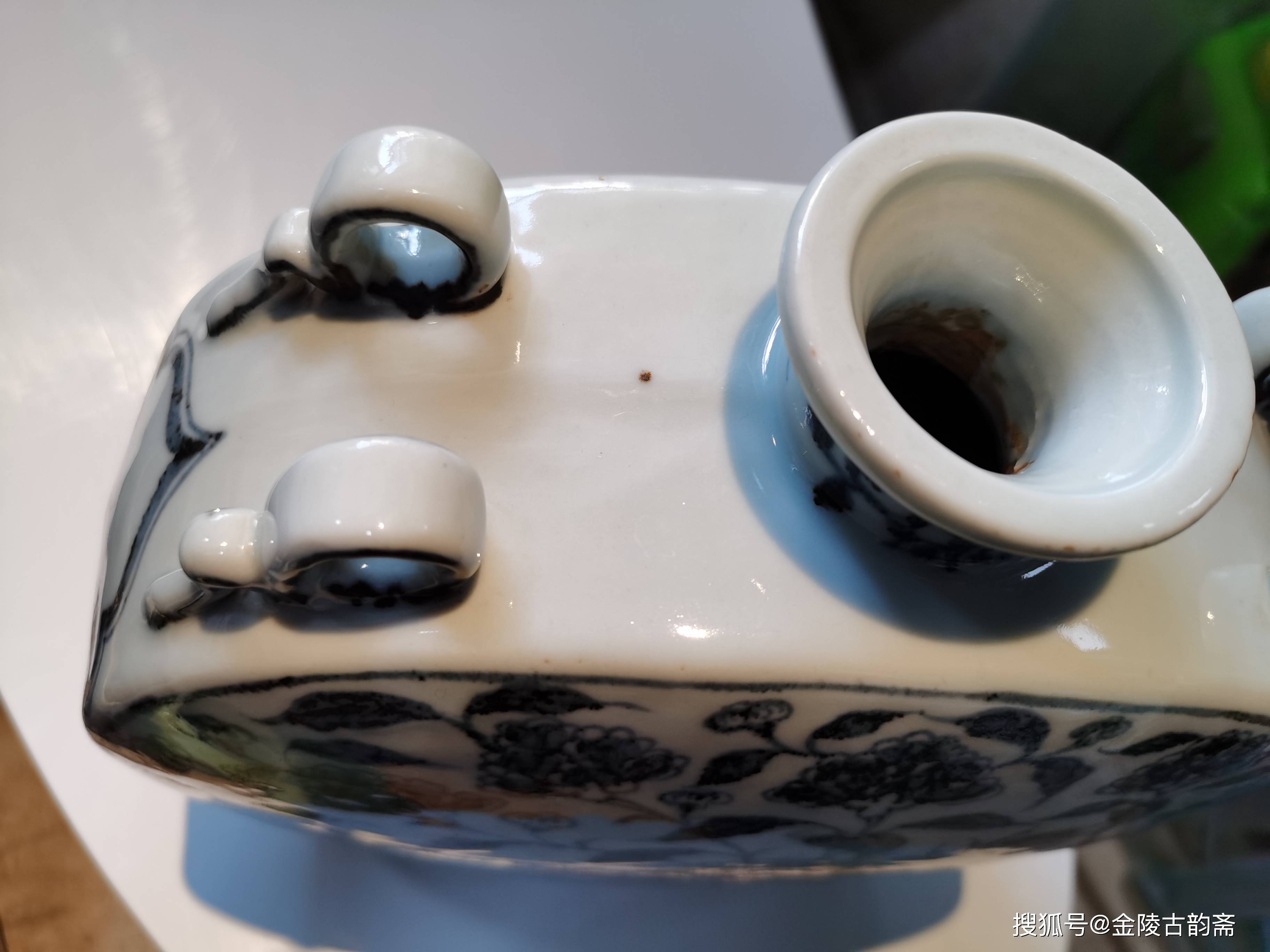 NW7~T3901 中国磁器 人間国宝 陶芸 磁器『明洪武青花纏枝花卉牡丹