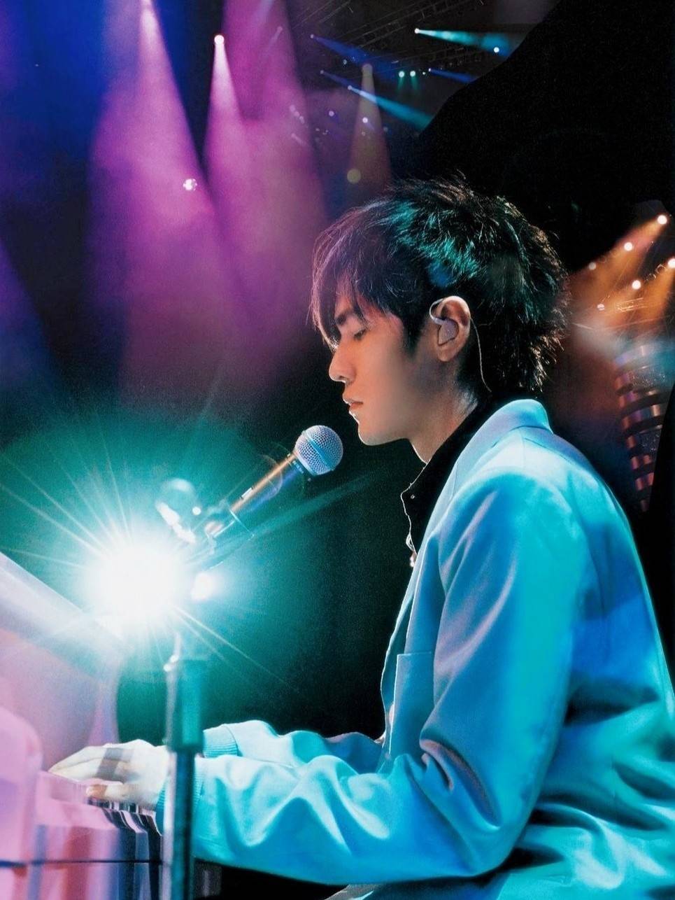 歌手 周杰伦 经典照片合集-搜狐大视野-搜狐新闻