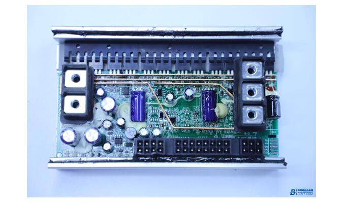 九號電動車控制器拆解智能提速盡在眼前