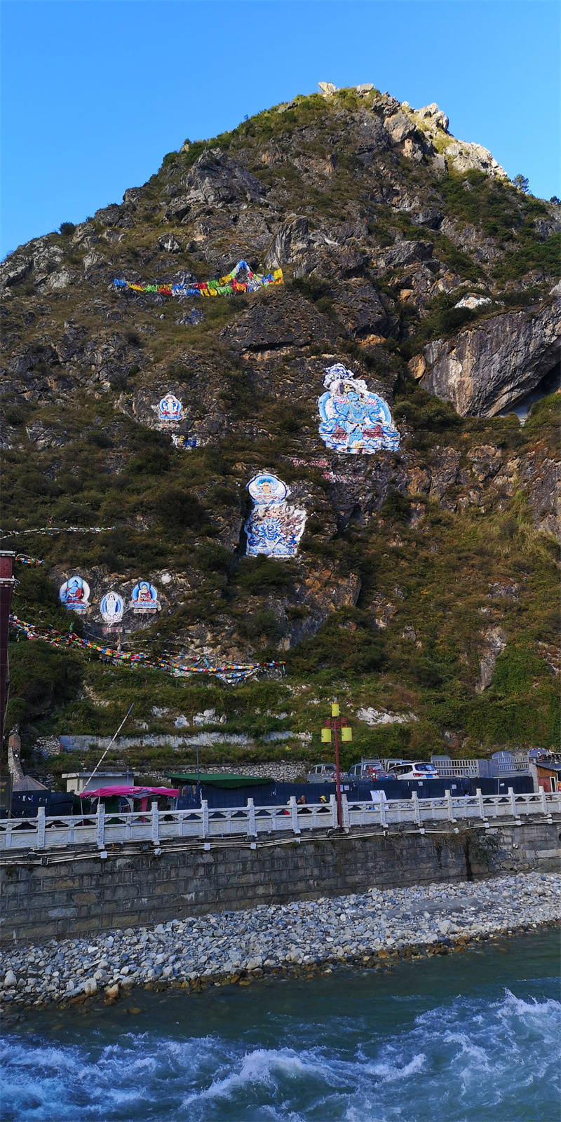 康定是座溜溜的城_泸定_大渡河_二郎山