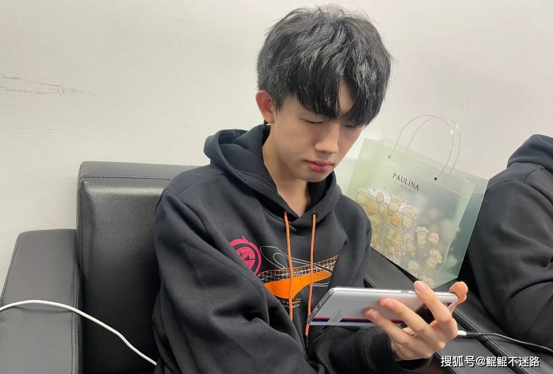 梦岚回归赛场却失利,佛山gk掉入a组,这几处短板太明显