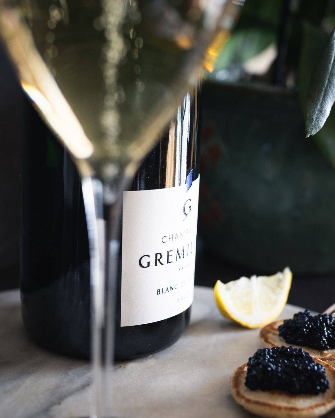 葛莱美蓝钻香槟为聚会点燃温馨气氛