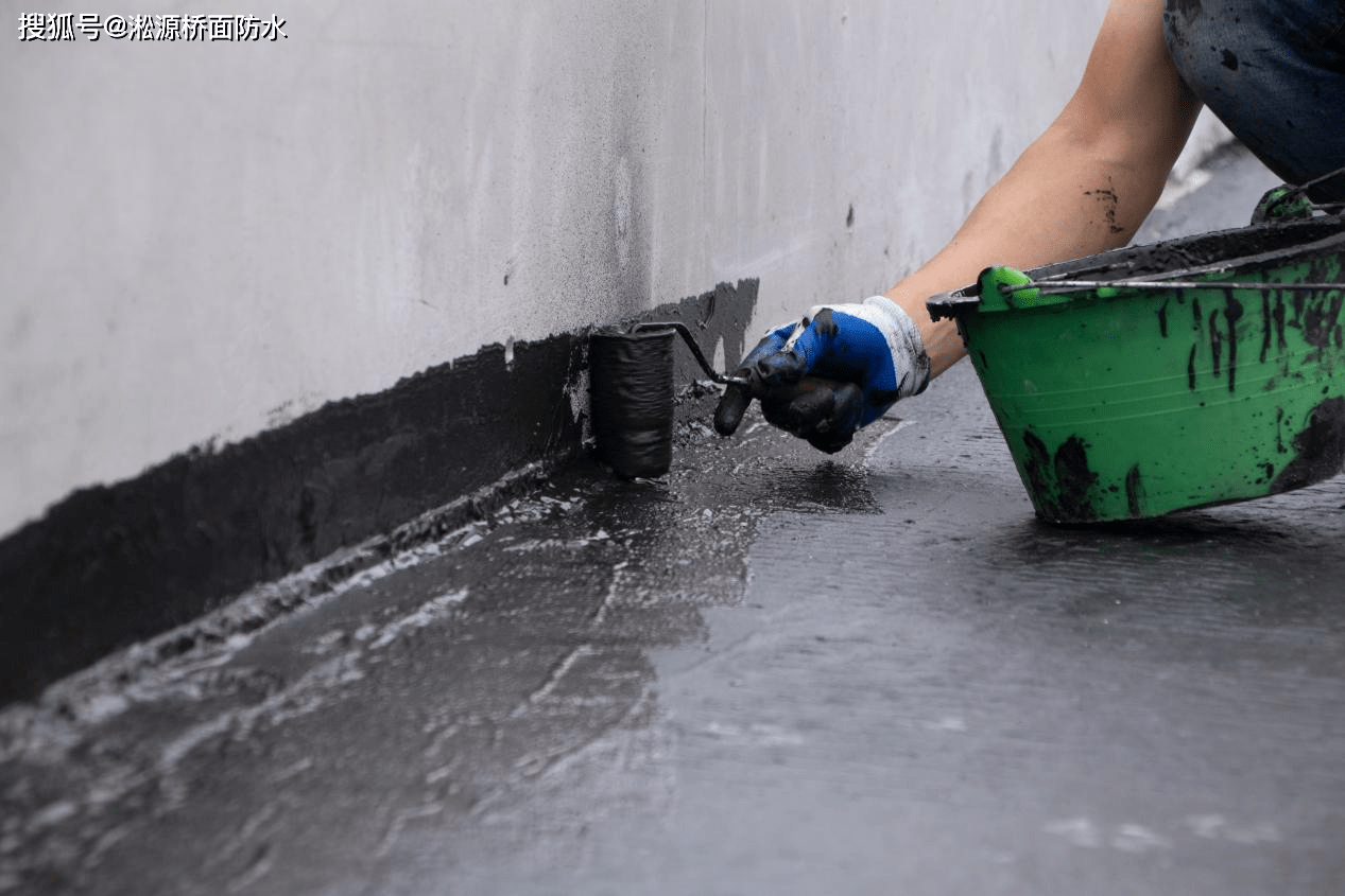 水性環氧瀝青防水粘接層施工要點,用量總結_橋面_混凝土_噴塗