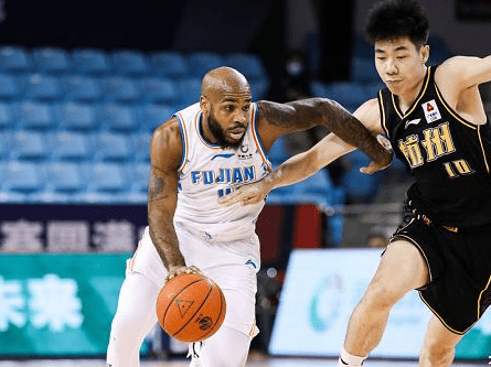 CBA|CBA又闹一笑话！场均42分进不了全明星 这恐怕只有乔丹有资格吧